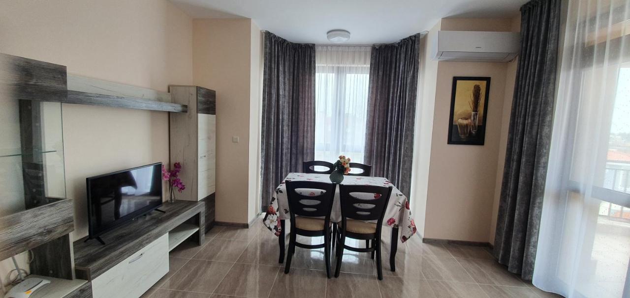 Luxury Apartments Ekaterina Tsjernomorets Eksteriør bilde