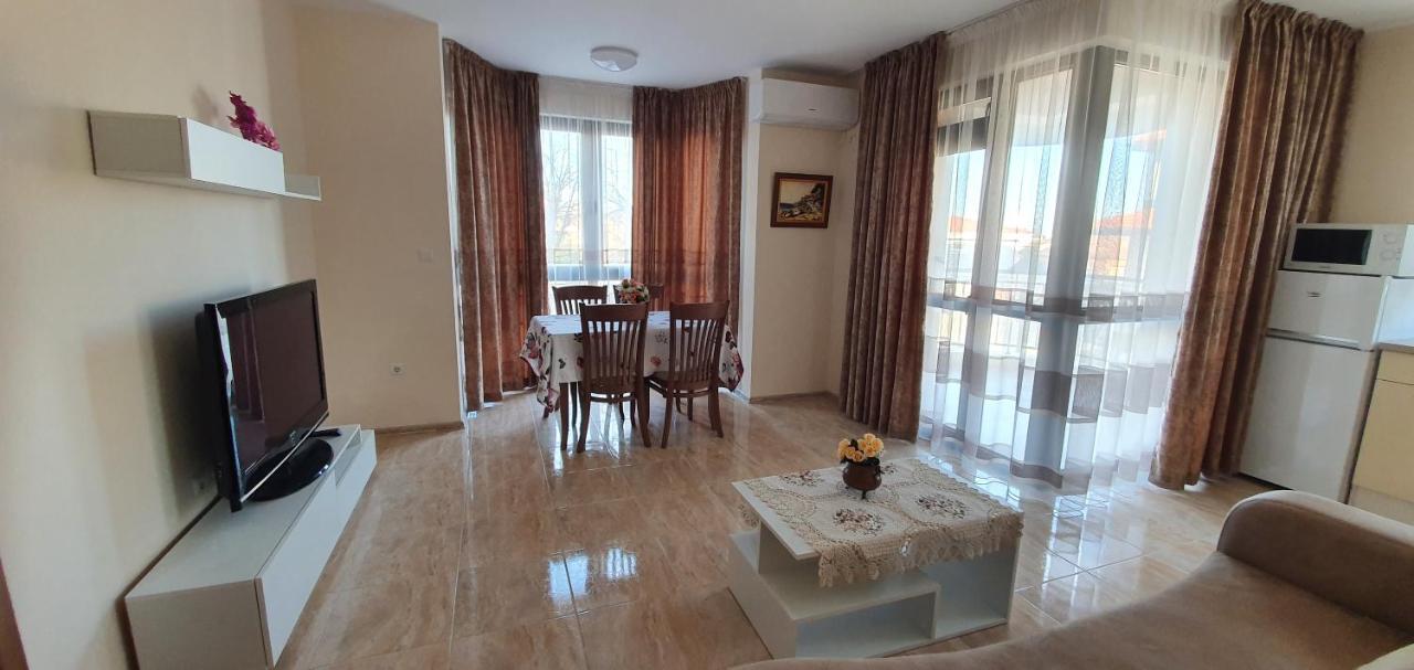 Luxury Apartments Ekaterina Tsjernomorets Eksteriør bilde